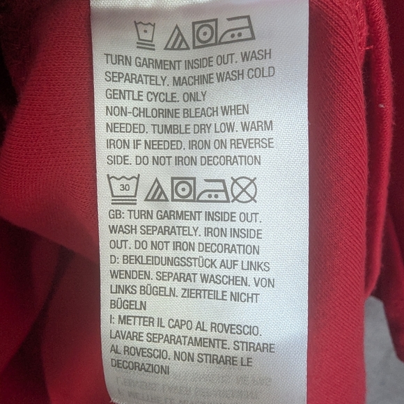 Quacker Factory 1X Rhinestone Studded Grommets Red Blouse - Picture 7 of 11